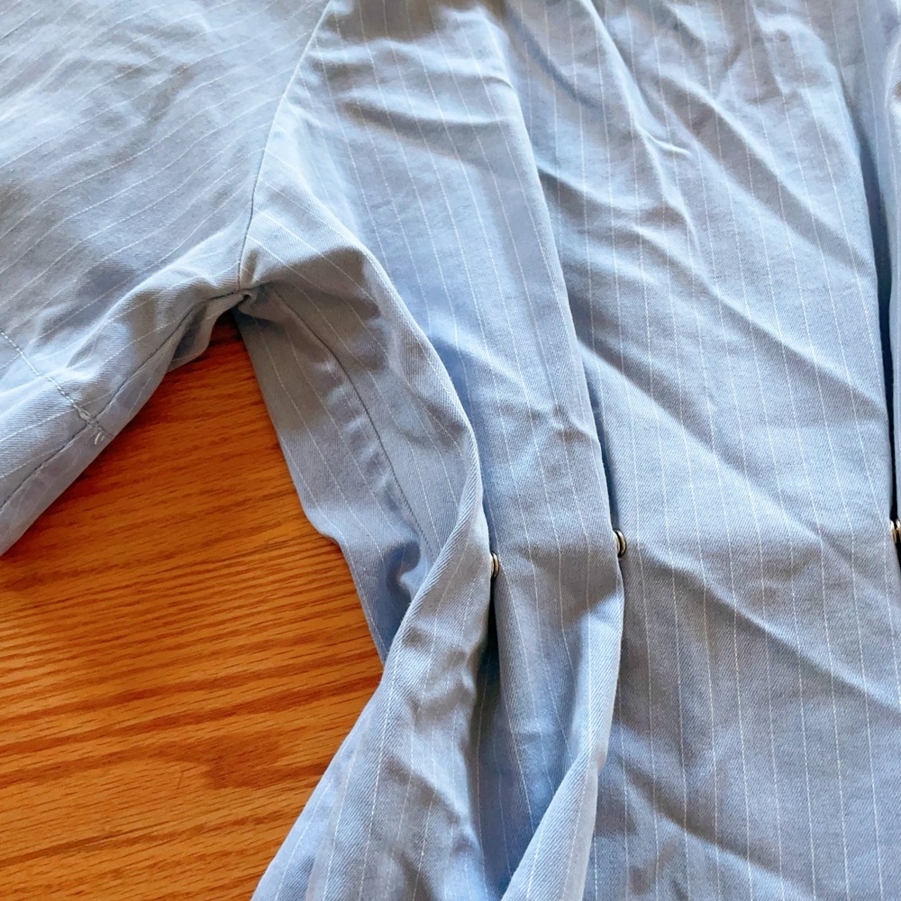 Striped Snap button mini dress - Picture 3 of 8